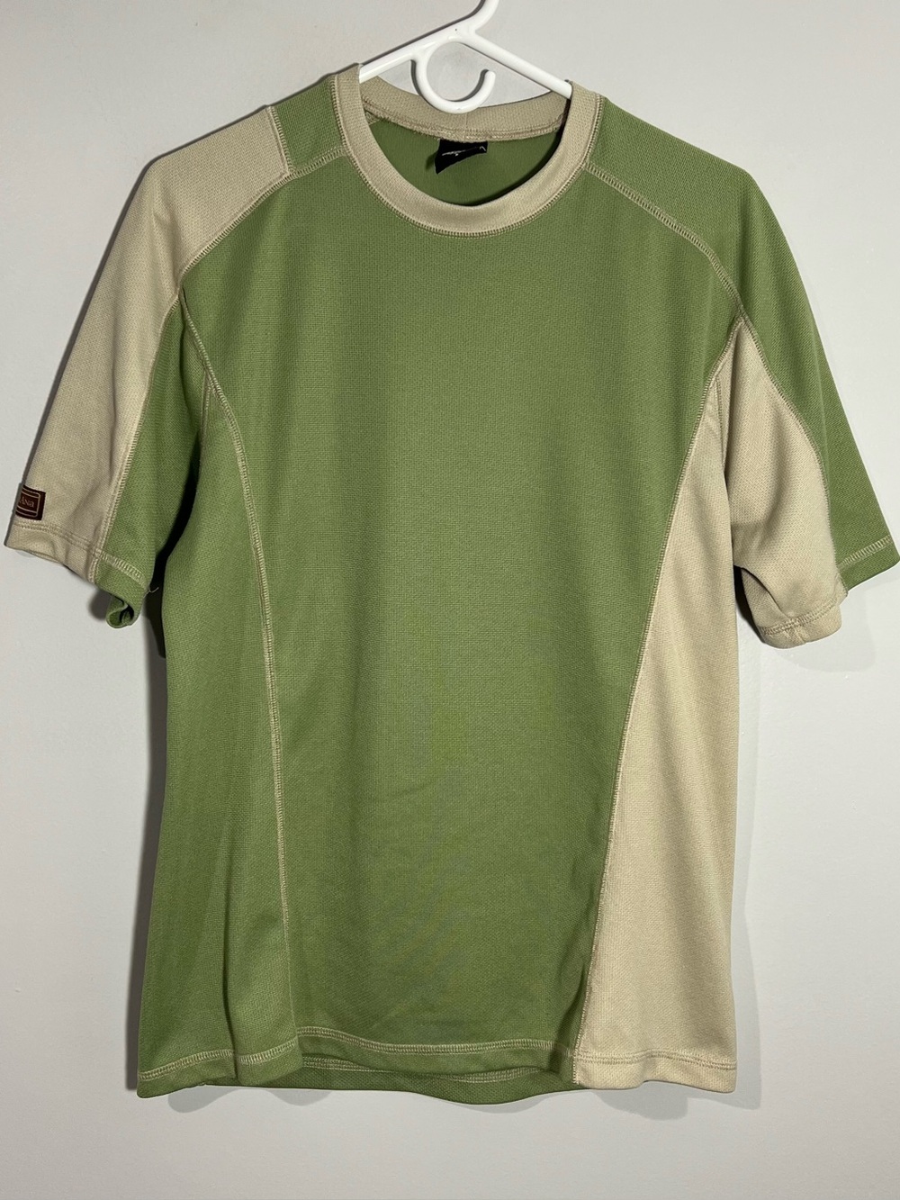 PrAna Breathe Green Two Toned Short Sleeve T-Shirt Mens Size Large